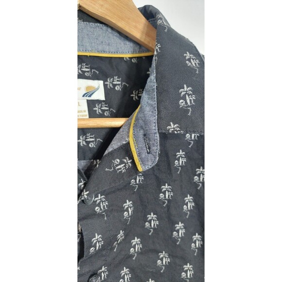 Fundamental Coast Men's Size Large Shirt Top Button Down Black Palm Trees - Picture 5 of 13